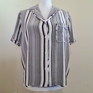 Tucker Short Sleeve Stripped 100% Silk Blouse Size Small